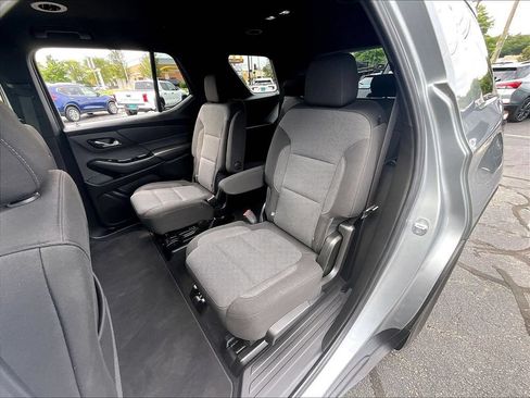 Used 2023 Chevrolet Traverse LT AWD/4WD image 14