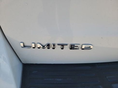 Used 2024 Ford Expedition Limited AWD/4WD image 26