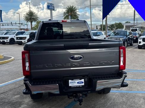 Used 2024 Ford F250 XLT AWD/4WD image 7