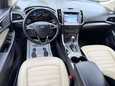 Used 2018 Ford Edge SEL w/ Equipment Group 201A AWD/4WD image 30