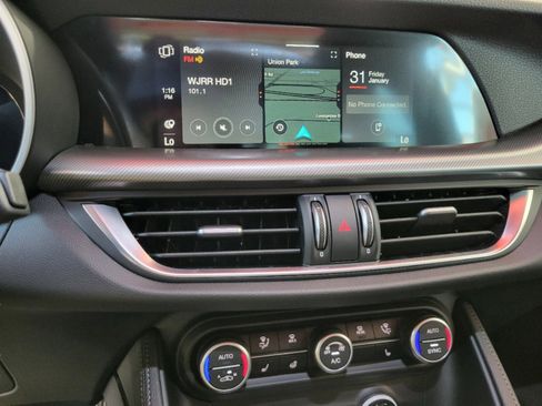 New 2025 Alfa Romeo Stelvio Sprint AWD/4WD image 50