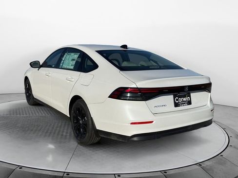New 2025 Honda Accord SE image 16