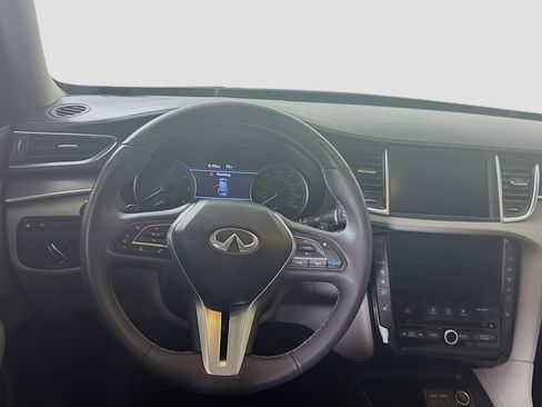 Used 2023 INFINITI QX50 Luxe FWD image 17