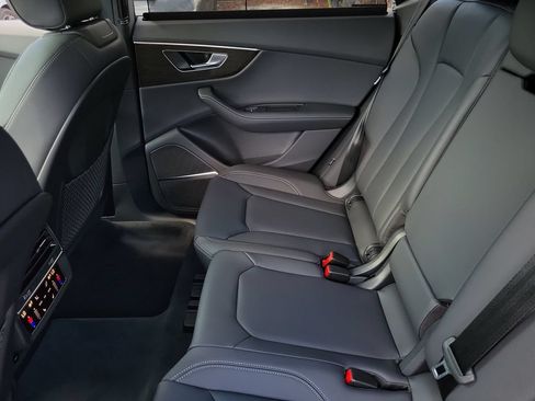 New 2026 Audi Q8 Premium Plus AWD/4WD image 26