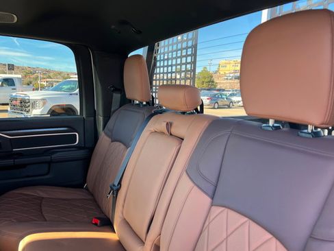 New 2025 RAM 2500 Big Horn AWD/4WD image 20