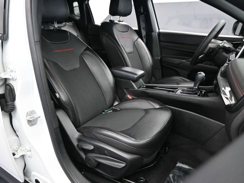 Used 2023 Jeep Compass Trailhawk image 45