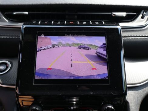 New 2026 Jeep Grand Cherokee L Laredo AWD/4WD image 18