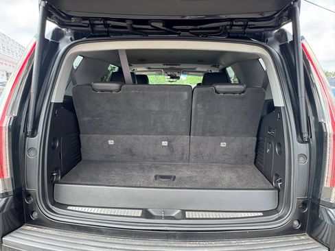 Used 2017 Cadillac Escalade Luxury AWD/4WD image 20