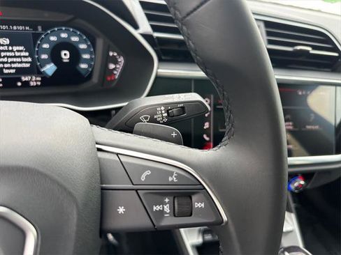 Certified 2025 Audi Q3 2.0T Premium w/ Convenience Package image 24