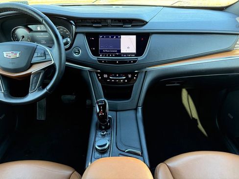 Used 2020 Cadillac XT5 Premium Luxury FWD image 24