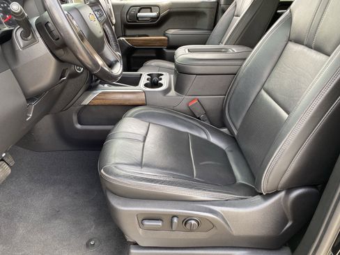 Used 2022 Chevrolet Silverado 1500 High Country AWD/4WD image 16