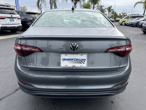 Certified 2022 Volkswagen Jetta S w/ IQ.Drive Package image 8