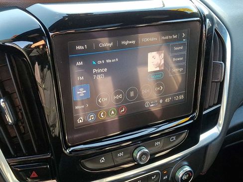 Used 2023 Chevrolet Traverse RS image 20