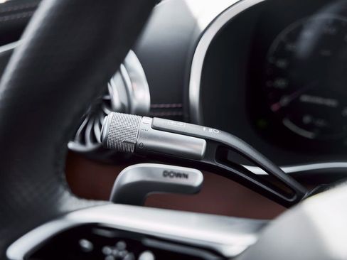 Used 2024 Mercedes-Benz SL 55 AMG 4MATIC image 36