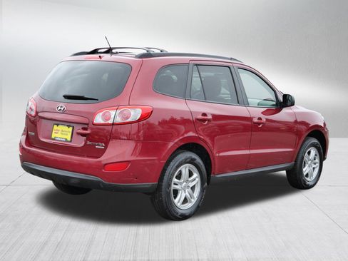 Used 2011 Hyundai Santa Fe GLS image 7