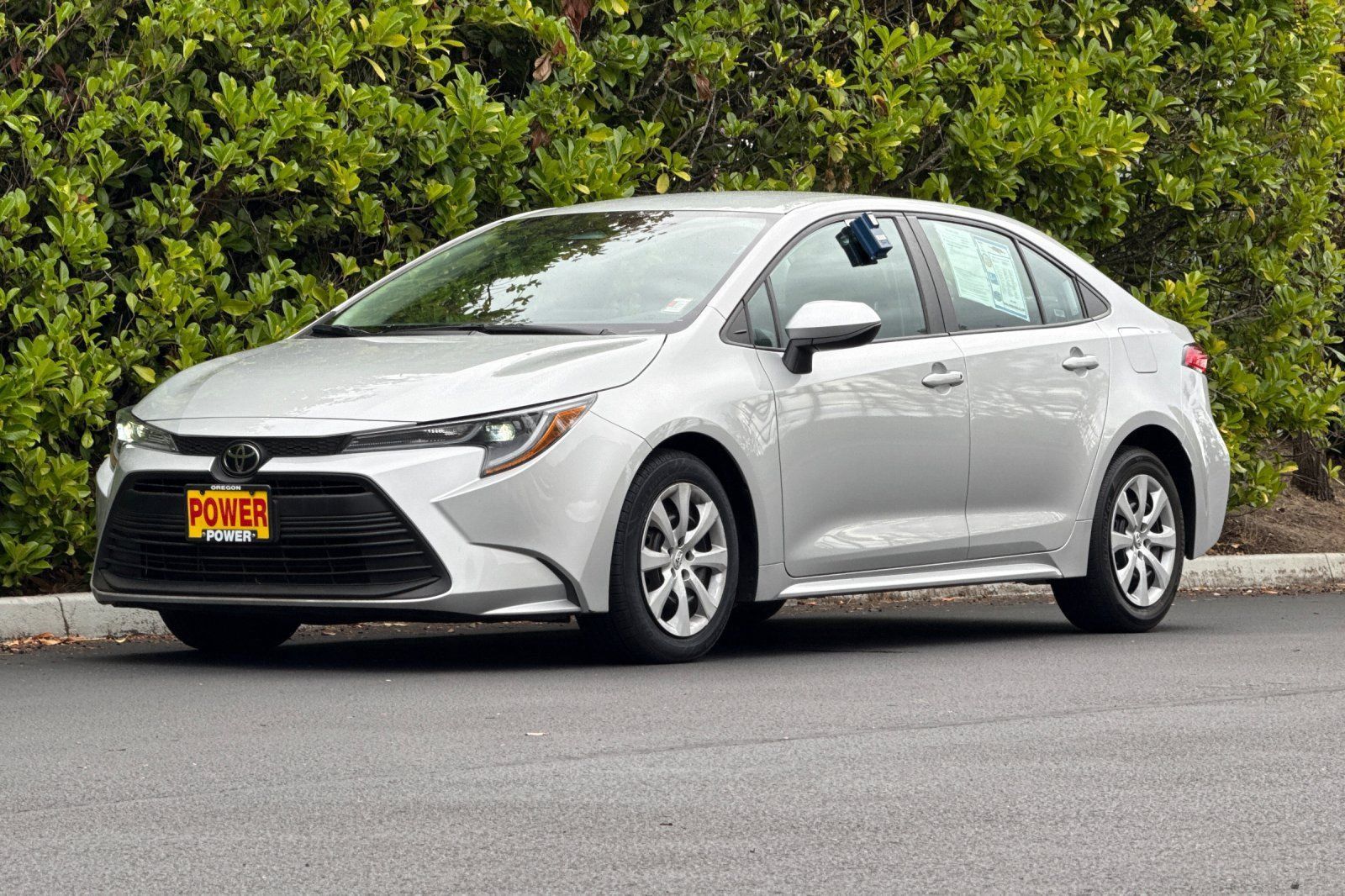 Used 2023 Toyota Corolla LE FWD image 8