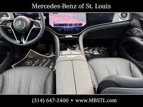 Certified 2023 Mercedes-Benz EQS 580 4MATIC SUV image 12
