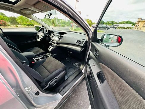 Used 2016 Honda CR-V EX image 9