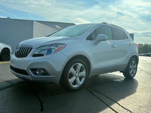 Used 2016 Buick Encore Convenience FWD image 1