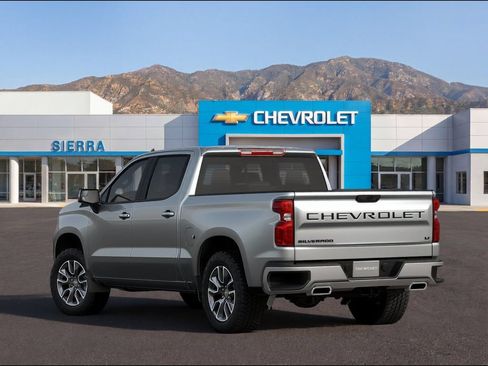 New 2026 Chevrolet Silverado 1500 LT w/ Z71 Off-Road Package AWD/4WD image 2