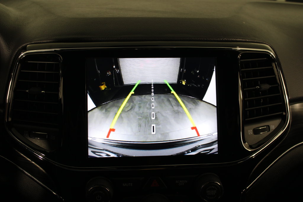 Used 2019 Jeep Grand Cherokee Limited RWD image 28