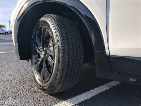 Used 2024 Buick Encore GX Sport Touring image 34