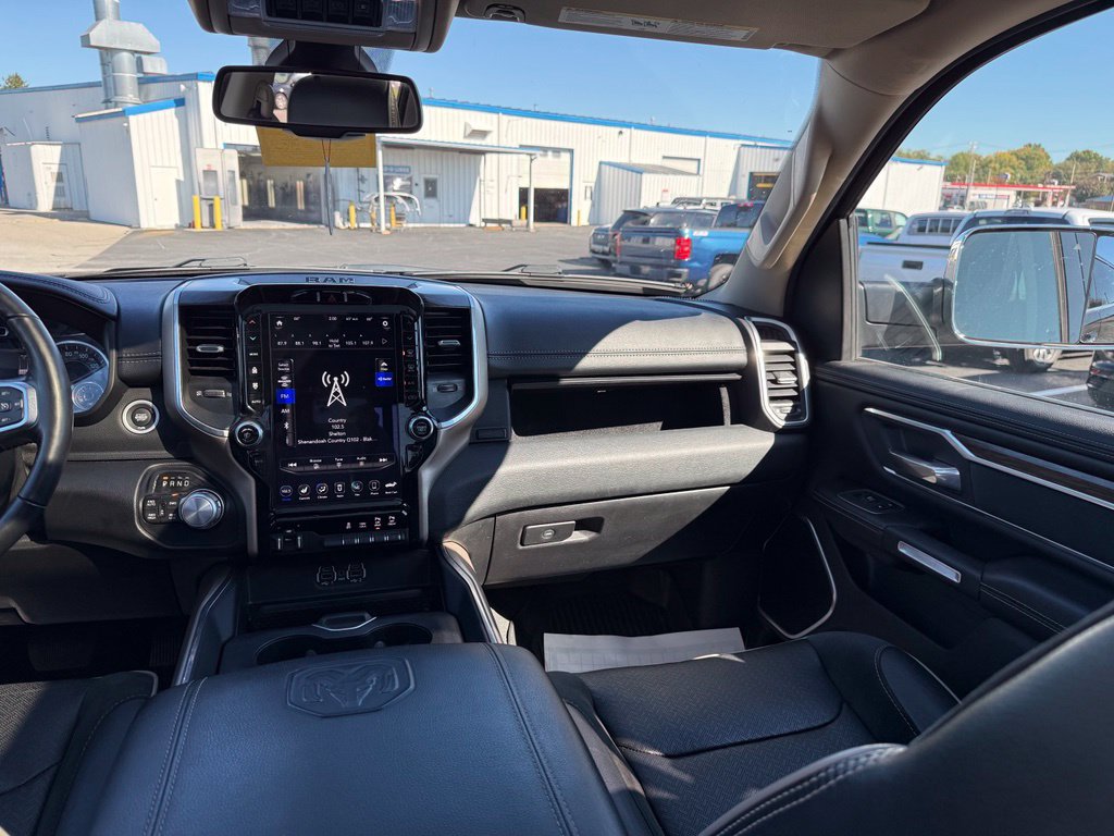 Used 2020 RAM 1500 Laramie AWD/4WD image 19