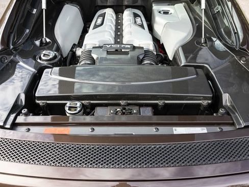 Used 2015 Audi R8 V10 image 56