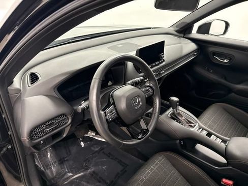 Used 2024 Honda HR-V Sport image 15