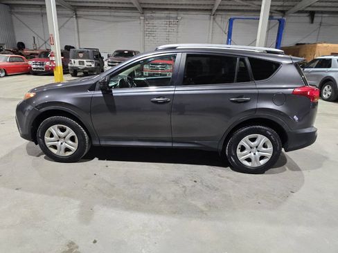 Used 2015 Toyota RAV4 LE image 5
