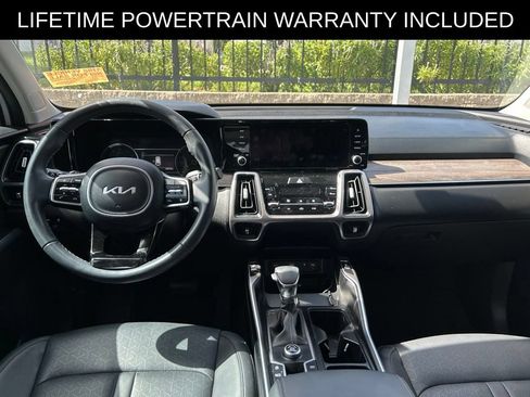 Used 2023 Kia Sorento EX FWD image 12