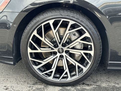 Used 2022 Audi A8 L 3.0T AWD/4WD image 12