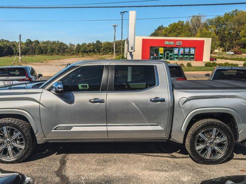 Used 2024 Toyota Tundra Capstone image 6