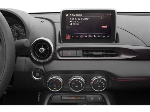 Used 2018 FIAT 124 Spider Abarth RWD image 13