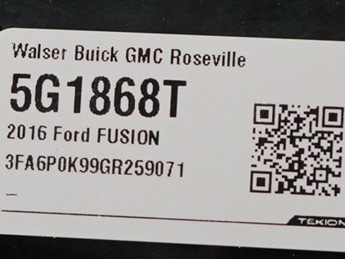 Used 2016 Ford Fusion Titanium image 28