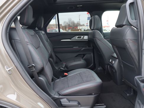 New 2026 Ford Explorer ST w/ Sun And Sound Package image 13