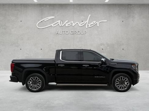 Used 2023 GMC Sierra 1500 Denali Ultimate AWD/4WD image 17