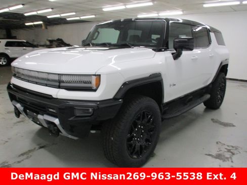 New 2026 GMC Hummer EV SUV image 3