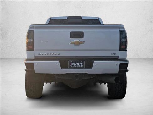 Used 2018 Chevrolet Silverado 2500 LTZ w/ Duramax Plus Package image 6