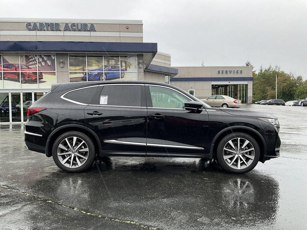 Certified 2026 Acura MDX w/ Technology Package FWD image 8