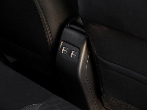 Used 2024 Nissan Kicks SV image 47