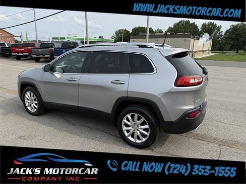 Used 2016 Jeep Cherokee Limited AWD/4WD image 13