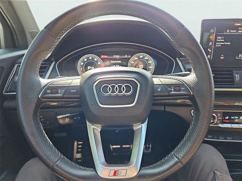 Used 2023 Audi SQ5 Premium Plus w/ Premium Plus Package image 33
