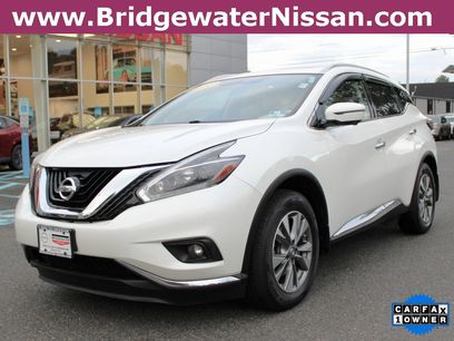 Used 2018 Nissan Murano SL w/ Moonroof Package