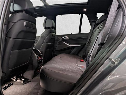 New 2026 BMW X5 xDrive40i w/ M Sport Package image 17