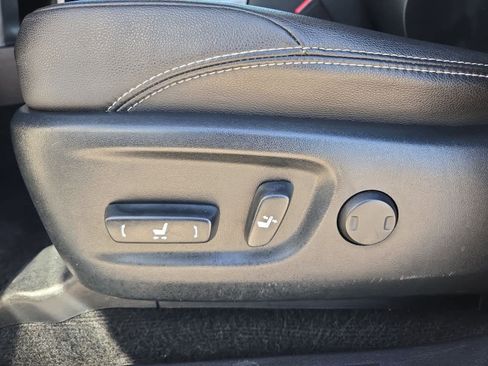 Used 2022 Toyota 4Runner TRD Sport w/ Technology Package image 17