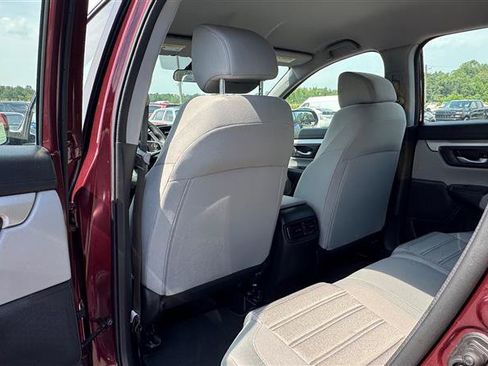 Used 2018 Honda CR-V LX image 37