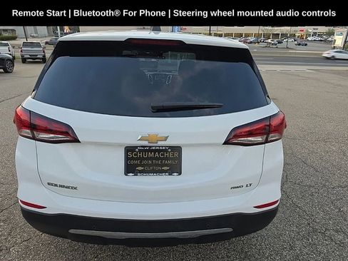 Used 2023 Chevrolet Equinox LT AWD/4WD image 4