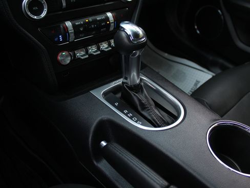 Used 2022 Ford Mustang GT Premium RWD image 20
