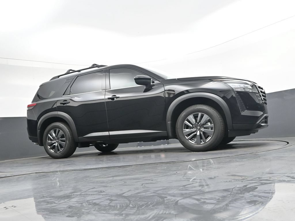 New 2026 Nissan Pathfinder SV w/ SV Premium Package FWD image 41